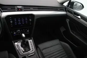 Volkswagen Passat, 1.5, 110 kW, bensiin, automaat, esivedu