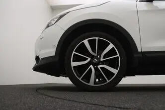 Nissan Qashqai, 1.2, 85 kW, bensiin, manuaal, esivedu