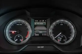 Škoda Octavia, 1.6, 85 kW, diisel, automaat, esivedu