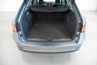 Škoda Superb, 1.4, 115 kW, pistikhübriid, automaat, esivedu