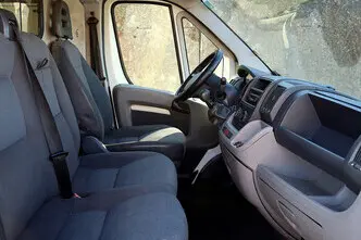 Peugeot Boxer, 2.2, 119 kW, дизель, механическая, передний привод