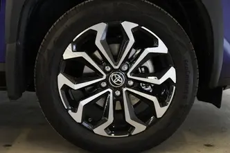 Toyota Yaris Cross, 1.5, 68 kW, hybrid, automatic, front-wheel drive