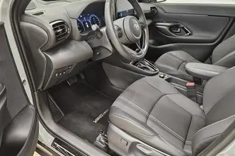 Toyota Yaris Cross, 1.5, 68 kW, hybrid, automatic, four-wheel drive