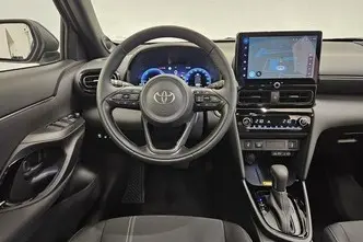 Toyota Yaris Cross, 1.5, 68 kW, hybrid, automatic, four-wheel drive