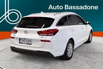 Hyundai i30, 1.4, 103 kW, bensiin, automaat, esivedu