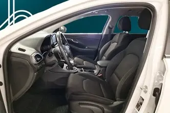 Hyundai i30, 1.4, 103 kW, bensiin, automaat, esivedu