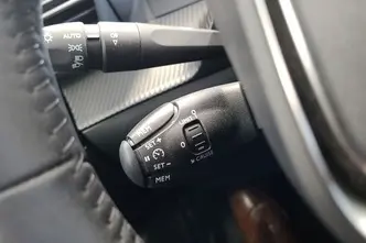 Peugeot 2008, электричество, автомат, передний привод