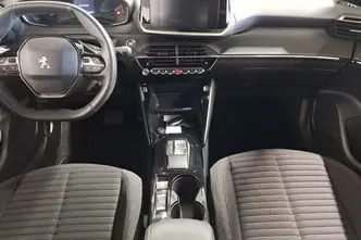 Peugeot 2008, электричество, автомат, передний привод