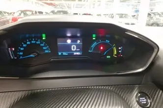 Peugeot 2008, электричество, автомат, передний привод