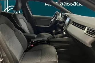 Renault Clio, 1.0, 67 kW, бензин, механическая, передний привод