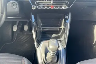 Peugeot 2008, 1.2, 74 kW, bensiin, manuaal, esivedu
