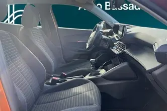 Peugeot 2008, 1.2, 74 kW, bensiin, manuaal, esivedu