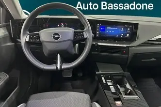 Opel Astra, 1.2, 96 kW, бензин, автомат, передний привод