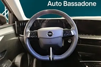 Opel Astra, 1.2, 96 kW, бензин, автомат, передний привод