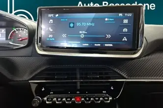 Peugeot 2008, 1.2, 96 kW, bensiin, automaat, esivedu