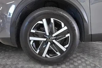 Peugeot 2008, 1.2, 96 kW, bensiin, automaat, esivedu