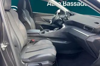 Peugeot 5008, 1.2, 96 kW, bensiin, automaat, esivedu