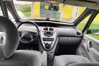 Citroën Xsara Picasso, 1.6, 80 kW, бензин, механическая, передний привод