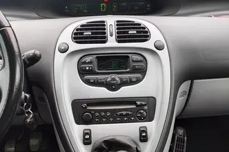 Citroën Xsara Picasso, 1.6, 80 kW, бензин, механическая, передний привод