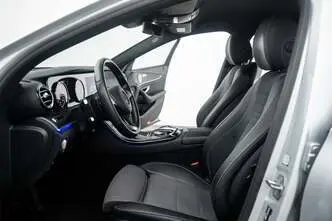 Mercedes-Benz E 350, 2.0, 210 kW, automaat, tagavedu