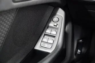BMW 118, 1.5, 100 kW, bensiin, automaat, esivedu