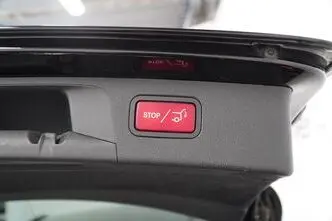 Mercedes-Benz E 300, 2.0, 143 kW, hübriid, automaat, tagavedu