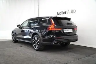 Volvo V60 Cross Country, 2.0, 145 kW, diisel, automaat, nelikvedu