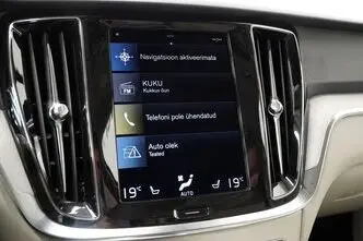 Volvo V60 Cross Country, 2.0, 145 kW, diisel, automaat, nelikvedu