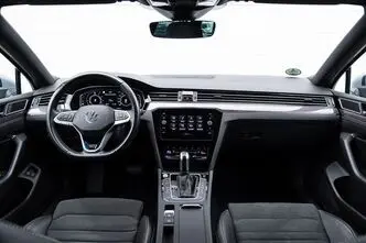 Volkswagen Passat, 1.4, 157 kW, plug-in hybrid, automatic, front-wheel drive