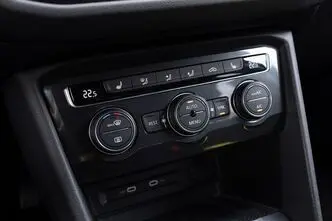 Volkswagen Tiguan, 2.0, 110 kW, diesel, automatic, four-wheel drive