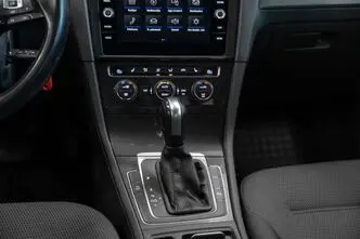 Volkswagen Golf, 2.0, 110 kW, diesel, automatic, front-wheel drive