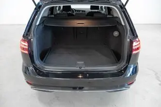 Volkswagen Golf, 2.0, 110 kW, diesel, automatic, front-wheel drive