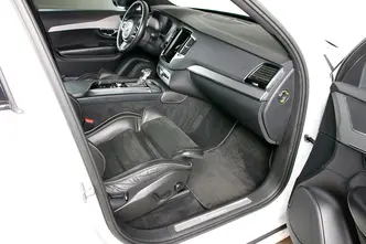 Volvo XC90, 2.0, 173 kW, дизель, автомат, полный привод