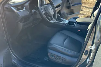 Toyota RAV4, 2.5, 131 kW, гибрид, автомат, передний привод