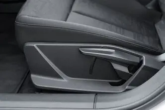 Audi A5, 2.0, 110 kW, petrol, automatic, front-wheel drive