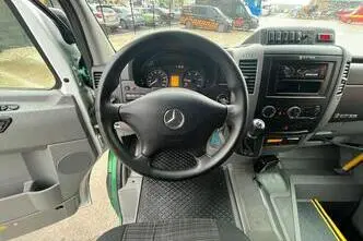Mercedes-Benz Sprinter, 120 kW, дизель, автомат