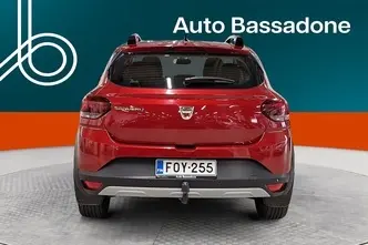 Dacia Sandero, 1.0, 67 kW, бензин, механическая, передний привод