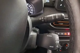 Dacia Sandero, 1.0, 67 kW, бензин, механическая, передний привод