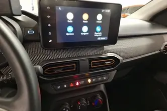 Dacia Sandero, 1.0, 67 kW, бензин, механическая, передний привод