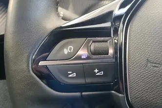 Peugeot 2008, электричество, автомат, передний привод