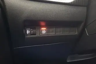 Peugeot 2008, электричество, автомат, передний привод