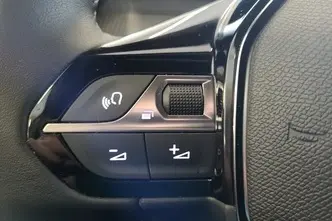 Peugeot 2008, электричество, автомат, передний привод