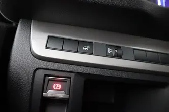 Opel Vivaro, 100 kW, электричество, автомат, передний привод