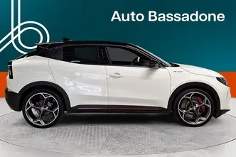 Alfa Romeo Junior, 207 kW, электричество, автомат, передний привод