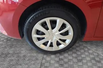 Opel Corsa, elekter, automaat, esivedu