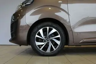 Citroën Jumpy, 1.5, 88 kW, дизель, механическая, передний привод