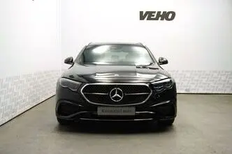 Mercedes-Benz E 300, 2.0, 150 kW, plug-in hybrid, automatic, rear-wheel drive