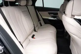 Mercedes-Benz E 300, 2.0, 150 kW, plug-in hybrid, automatic, rear-wheel drive