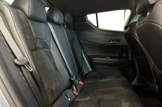 Toyota C-HR, 1.8, 72 kW, гибрид, автомат, передний привод