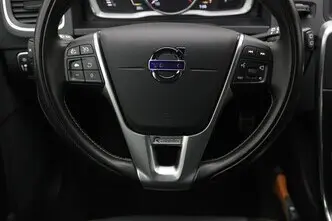 Volvo V60, 2.0, 140 kW, дизель, автомат, передний привод